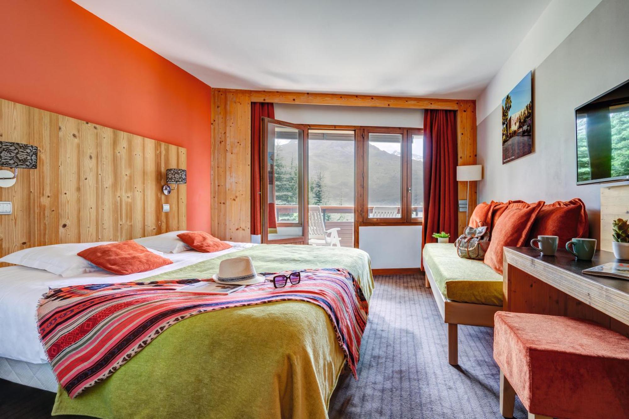 Hotel Les Bruyeres Les Menuires Habitación foto