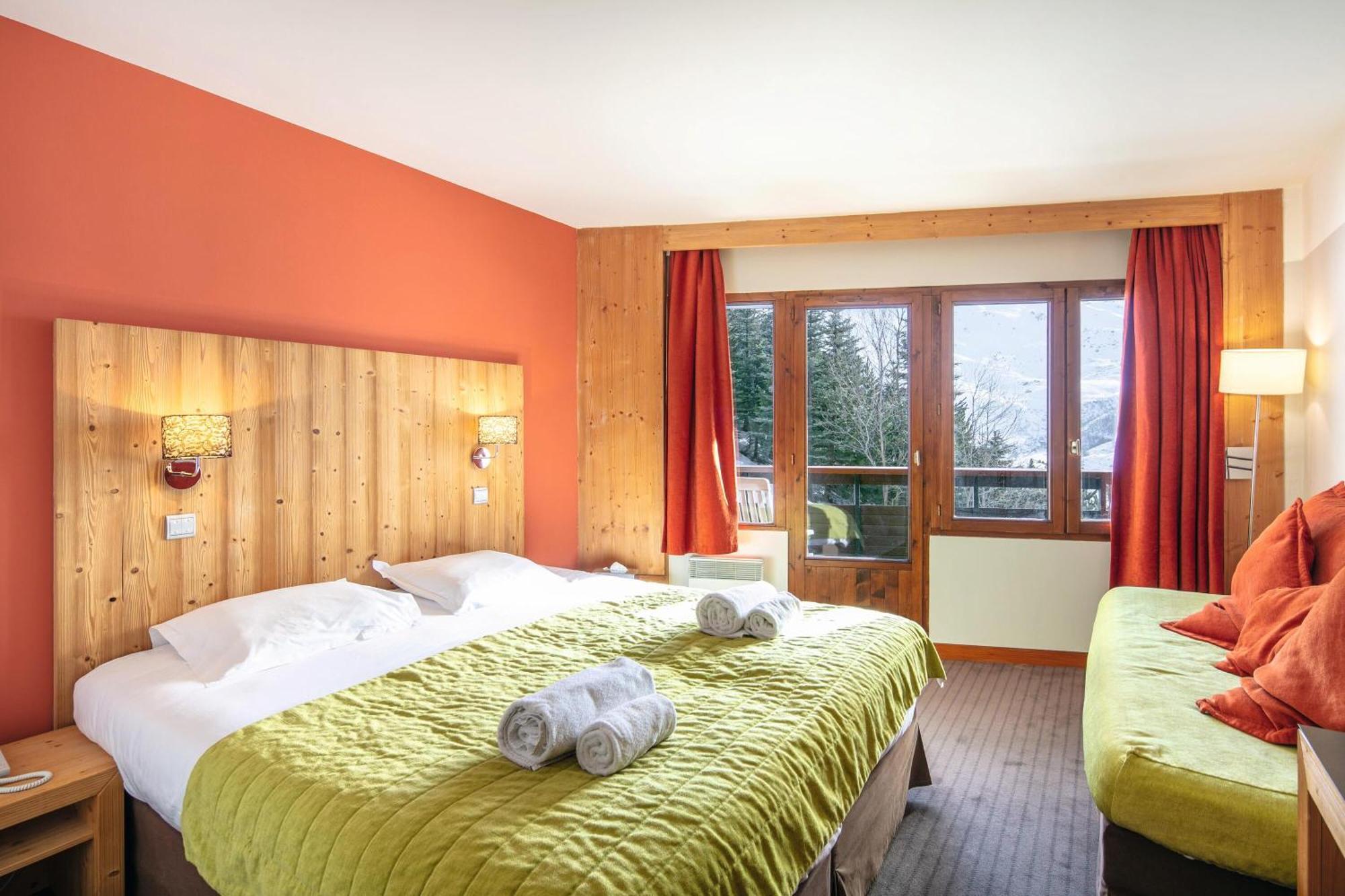Hotel Les Bruyeres Les Menuires Habitación foto